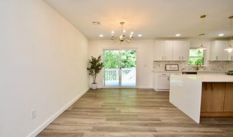 53 Cedar Ridge Dr, Alloway, NJ 07462