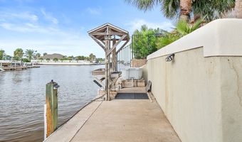 122 Bay Ct, Aransas Pass, TX 78336