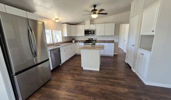 1461 N Pomerene Rd, Benson, AZ 85602