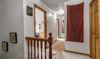 25 Fifth Ave, Amherst, NY 14221