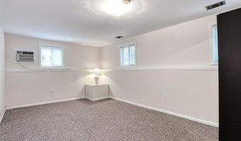 23 Marjorie Dr, Airmont, NY 10901
