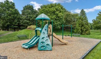 43870 LUDLUM Ct, Ashburn, VA 20147