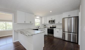 299 High St, Candia, NH 03034