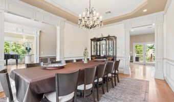 3 Buckingham Rd, Bayonne, NJ 07035