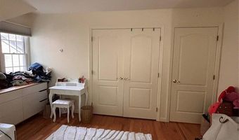 87 Trotters Ln, Allendale, NJ 07401