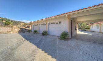 1991 Via Ladera, Fallbrook, CA 92028