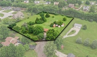 18345 Nottingham Ct, Basehor, KS 66007