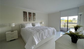 3300 NE 191st St 406, Aventura, FL 33180