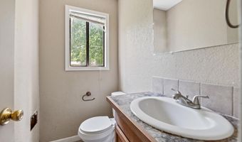 519 Renee Dr, Andover, KS 67002