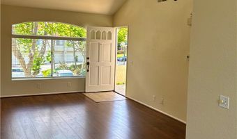 4 Sandpiper Ln, Aliso Viejo, CA 92656