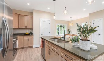 33 Elkwood Ave, Asheville, NC 28804