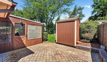 29 Ormont Ln, Aberdeen, NJ 07747