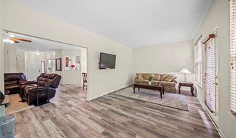 10707 Crossings Dr, Aurora, OH 44202