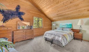 56870 Gina Ln, Bend, OR 97707