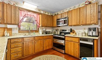141 Embill Dr, Tobyhanna, PA 18610