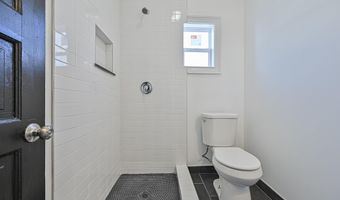 1006 N Ohio Ave, Atlantic City, NJ 08401