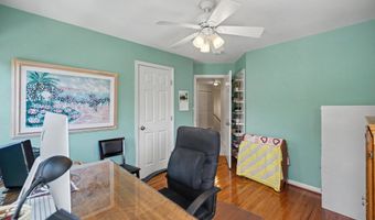5022 BARBOUR Dr B, Alexandria, VA 22304