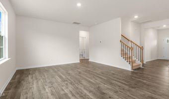 971 Misty Creek Dr, Aberdeen, NC 28315
