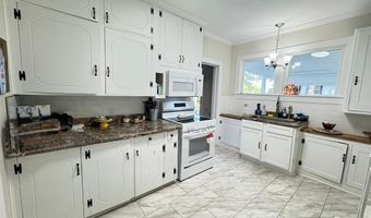 209 N Pontotoc, Bruce, MS 38915