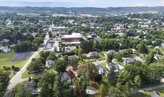 175 NE Stonewall Hts, Abingdon, VA 24210