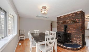 50 Edinburgh Dr, Bedford, NH 03110