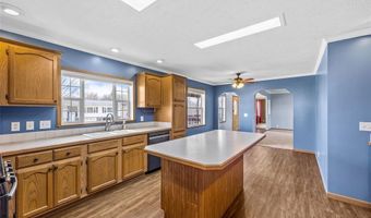504 S Linn St, Anamosa, IA 52205