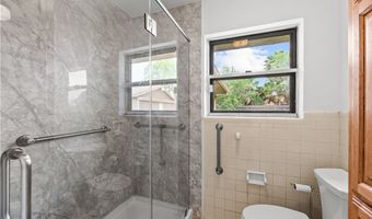 1333 Rose Dr, Alice, TX 78332