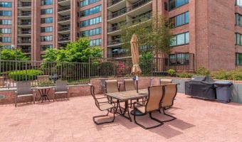 1805 CRYSTAL Dr #913S, Arlington, VA 22202