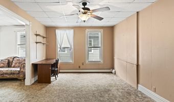 16 Lincoln Ave, Amsterdam, NY 12010