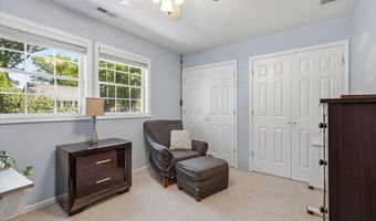 37 Spruce Cir S, Barnegat, NJ 08005