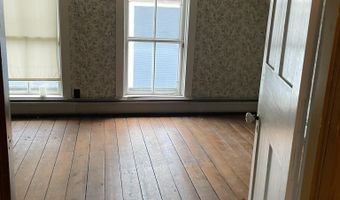 127 Main St, Cambridge, VT 05464