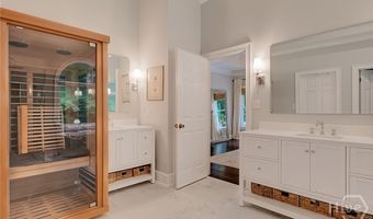 152 Thornhill Dr, Athens, GA 30607