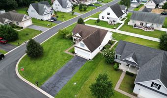 13 BURNING OAK Dr, Felton, DE 19943