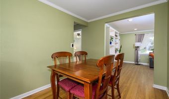 9232 Arrow Dr, Affton, MO 63123