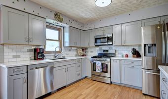 16379 Ward Lake Dr NW, Andover, MN 55304