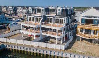 805 21st St, Avalon, NJ 08202