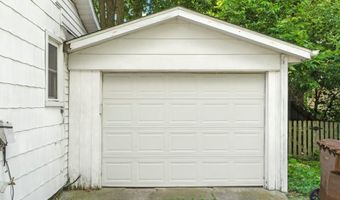 111 W 2nd St, Auburn, IN 46706