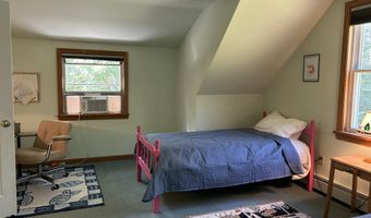 29 Folkestone Dr, Bar Harbor, ME 04609