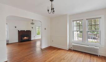 37 Bilodeau Ct, Burlington, VT 05401