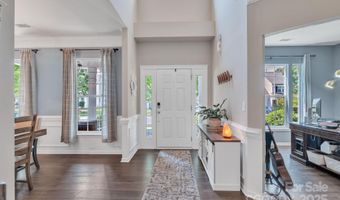 10121 Halkirk Manor Ln, Charlotte, NC 28278