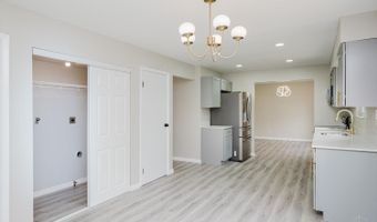 5398 Sultana Dr, Delhi, OH 45238