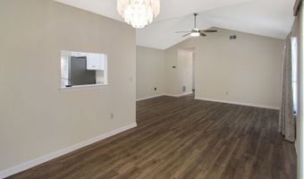 2 Morning Glory Ln, Whiting, NJ 08759