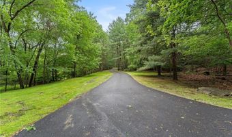 1575 MIDDLE Rd, East Greenwich, RI 02818