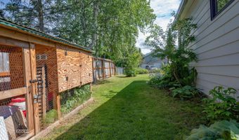 1614 Wolverine St, Anchorage, AK 99504