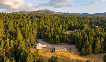 1255 Roberts Ln, Blanchard, ID 83804