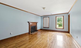 12439 N OAKS Dr, Ashland, VA 23005