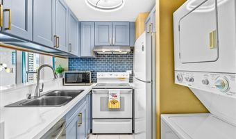 5333 Likini St 1110, Honolulu, HI 96818