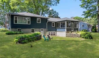 103 BIRCHWOOD Dr, North Kingstown, RI 02852