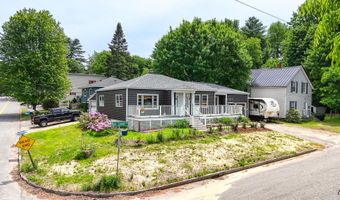 38 Mary Carroll St, Auburn, ME 04210
