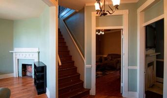 162 Monroe St, Alderson, WV 24910
